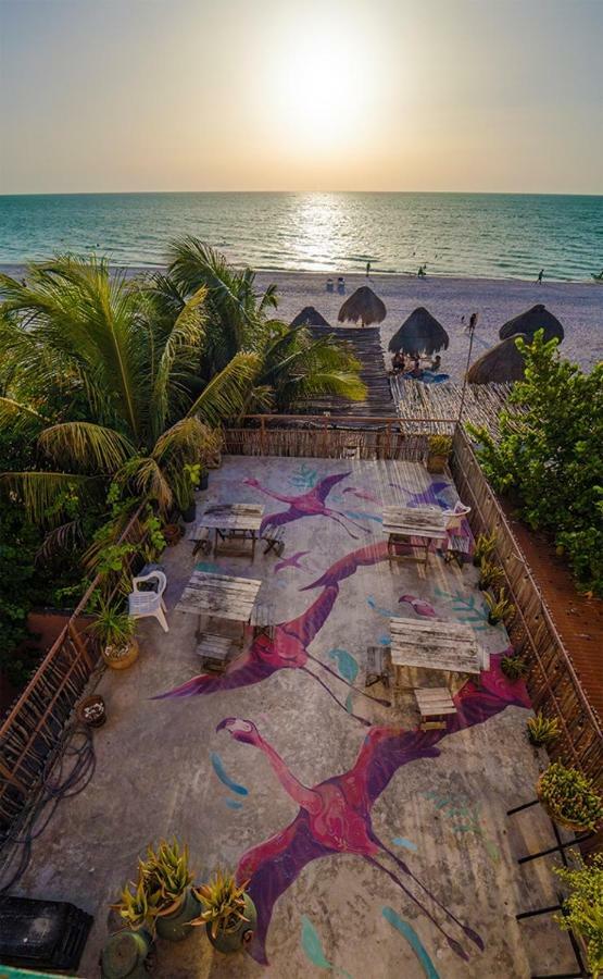 Hotel Gutierrez Celestun Exteriör bild